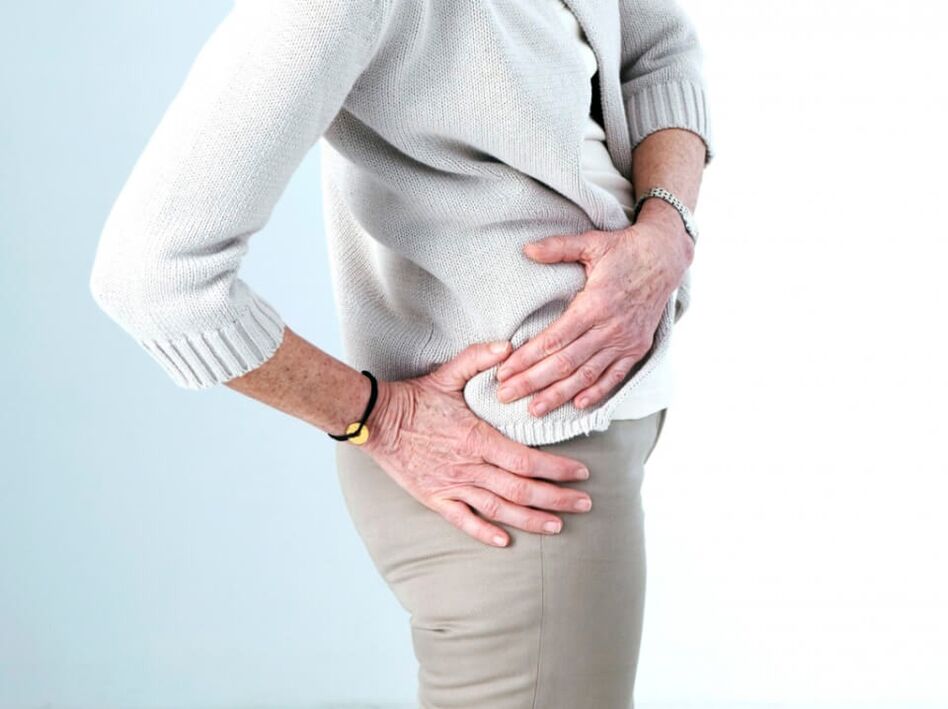 Pain in the hip joint may be due to damage to the surrounding elements. 